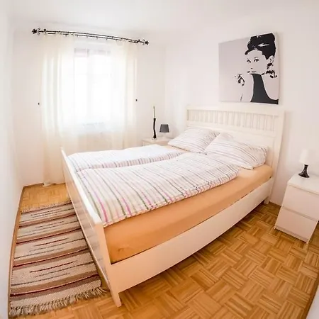 Apartment Pestalozzistrasse *
